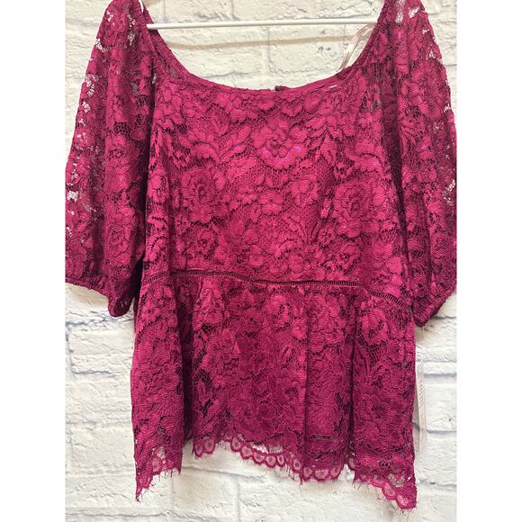 Nanette Lepore Raspberry Lace Short Bubble Sleeve Off Shoulder Peplum Top NWT XL - Picture 1 of 4